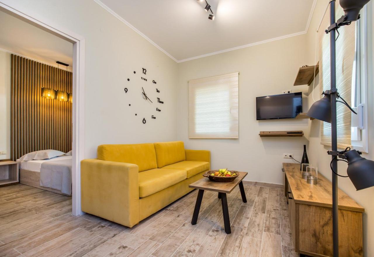 Villa 4 You Iliopetra 斯卡拉索提罗斯 外观 照片
