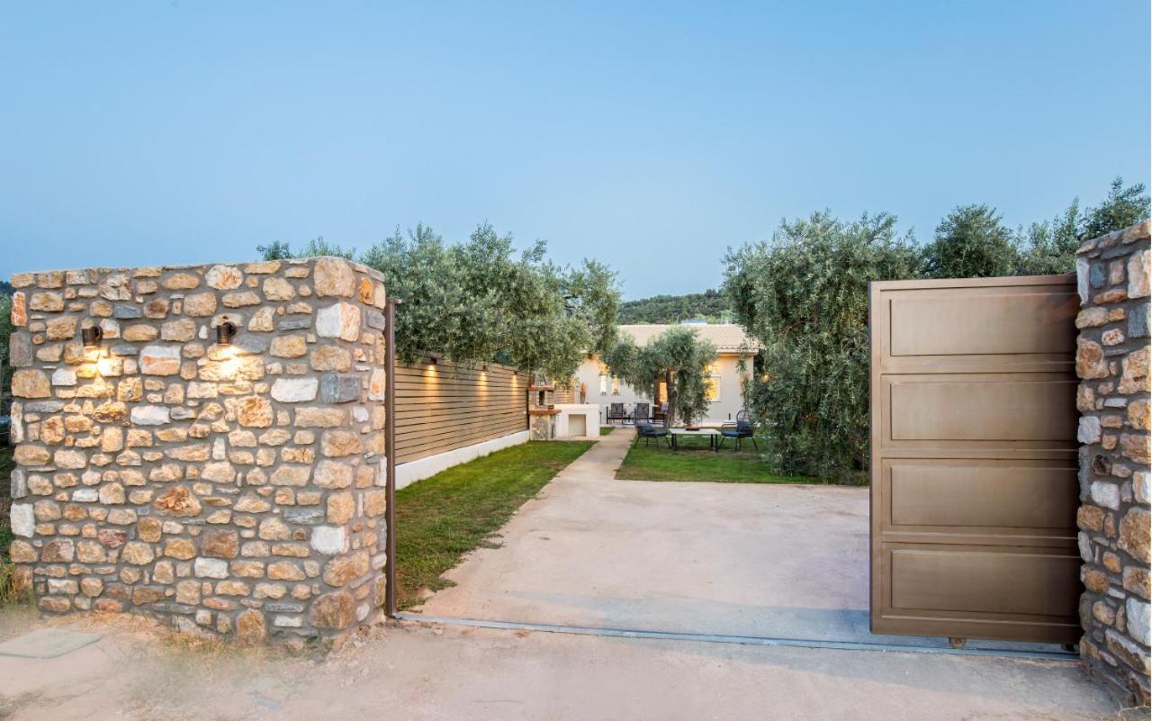 Villa 4 You Iliopetra 斯卡拉索提罗斯 外观 照片